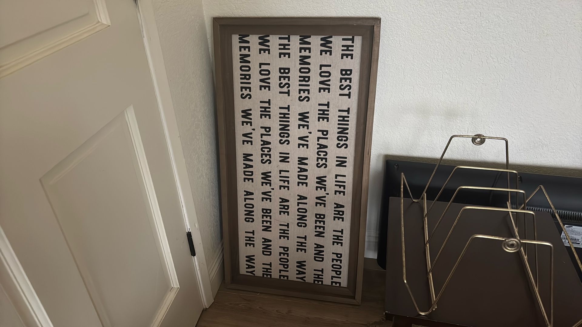 FARMHOUSE SIGN
