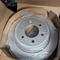 2015 - 2020 Ford F150 Rear Brake Rotors & Pads