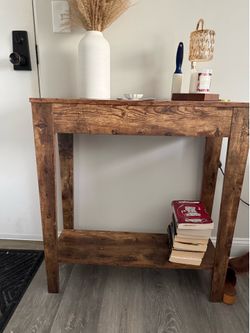 Entryway table