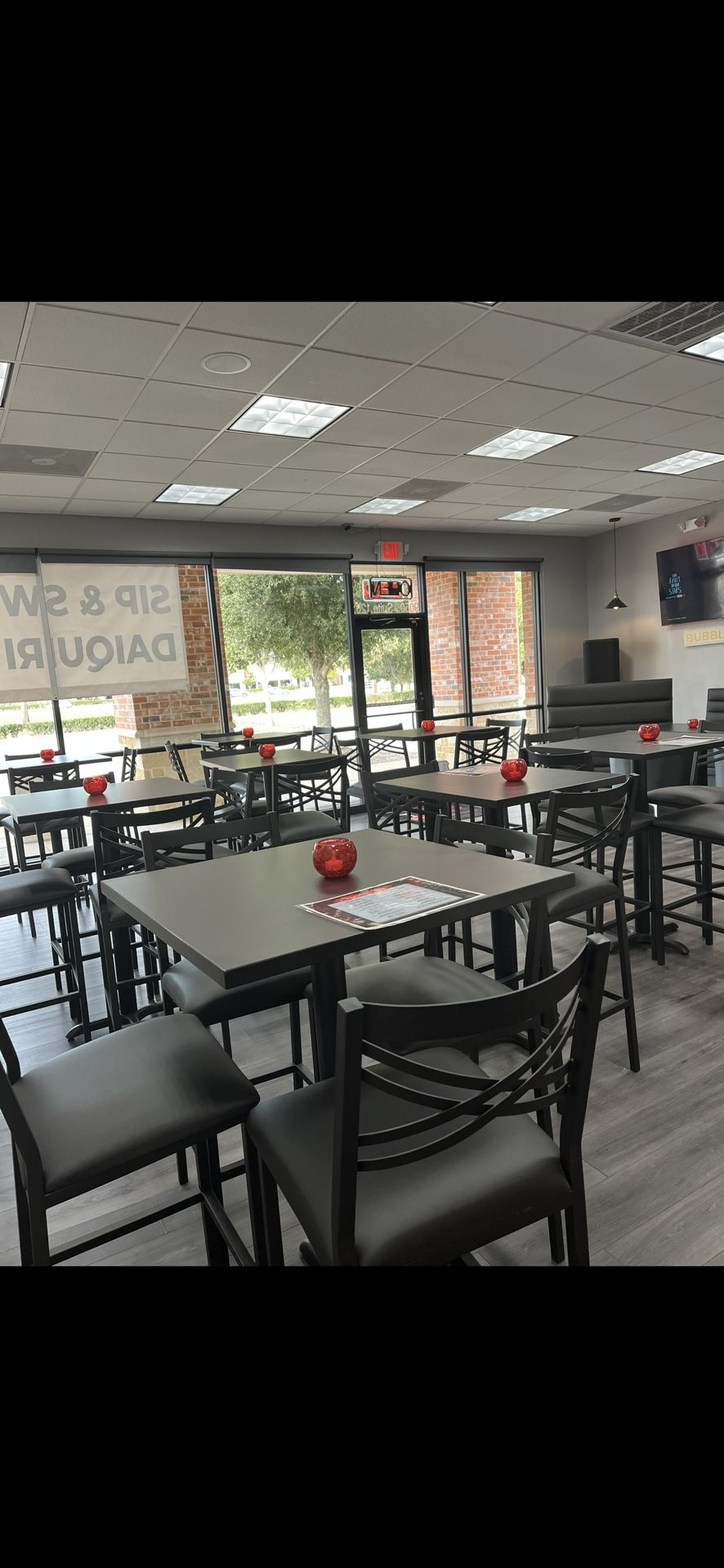 Custom Black Leather Restaurant Furniture