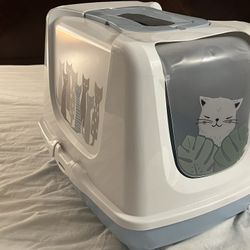 Large Enclosed Cat Litter Box