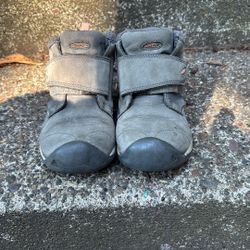 Keen Boots Girls Size 11 
