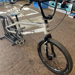 Dk Zenith Bmx Race Bike Proxxxl. 22” TT