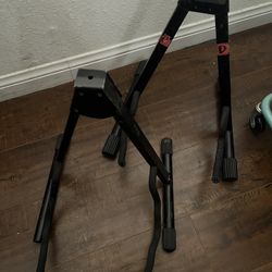 Guitar Stand