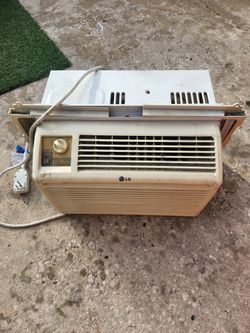 LG Air Conditioner 
