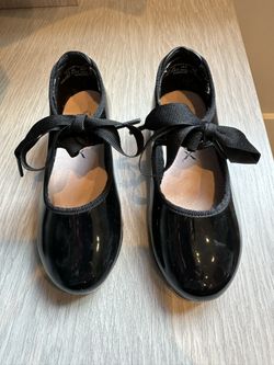 Capezio Toddler black Tap Shoes - Size 11