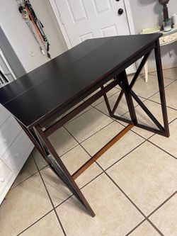 Wedding folding table