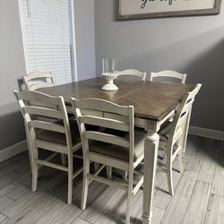 Realyn 6 seater dinning table