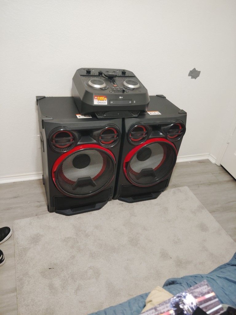 Got A 5000 Watts Stereo System