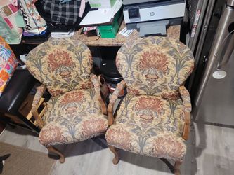 Nice cushioned chairs
