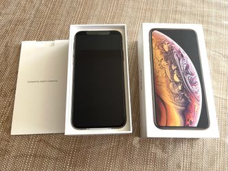 Brand New Unlocked iPhone Xs Gold 64Gb
