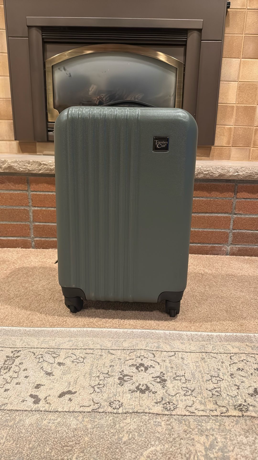 Travelers Club carry on