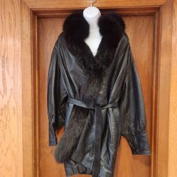 Custom New Leather And Fur Coat Sz Medium With Belt