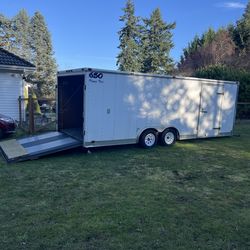 Enclosed race car trailer 24’ heavy duty