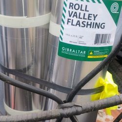 Roll Valley Flashing