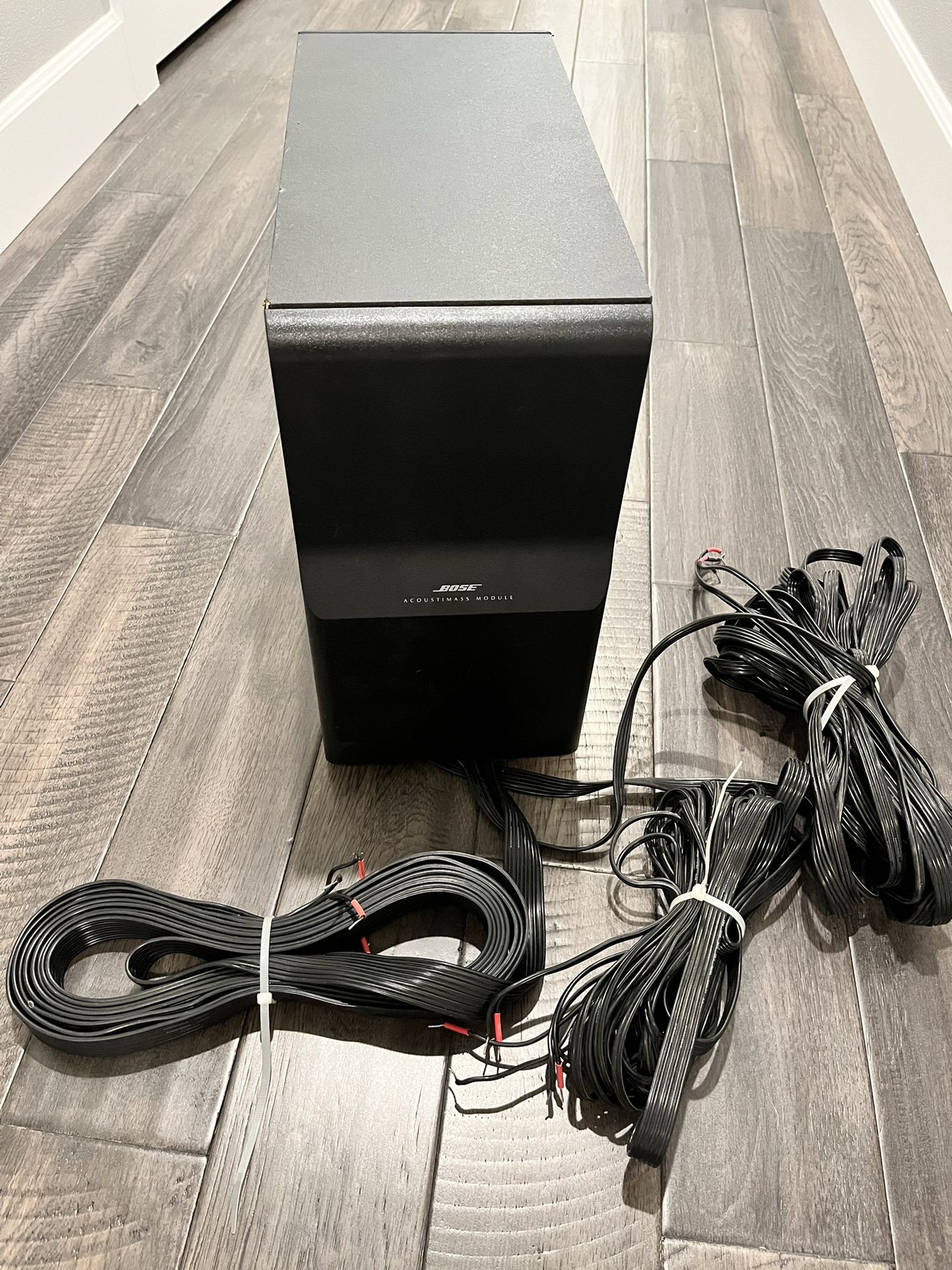BOSE Acoustimass 6 Series II Home Theatre Speaker System