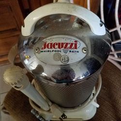 Jacuzzi whirlpool bath