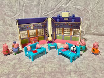 Peppa Pig Schoolhouse Play Set