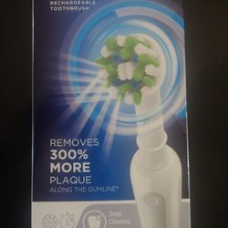 Oral-B Electric Toothbrush Pro 1000