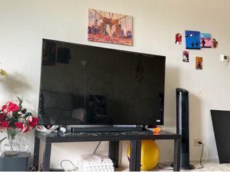 Samsung 65” inches TV