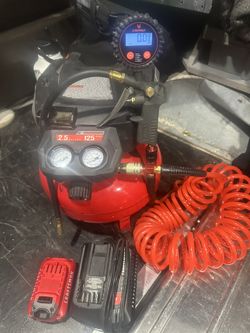 Craftsman Compressor Battery Operated With Digital Tire Gauge And Hose 120