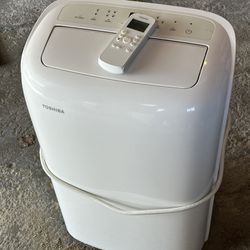 Portable A/C Unit Toshiba
