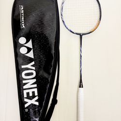 DISCONTINUED RACKET YONEX ASTROX 100 ZZ [DARK NAVY]
