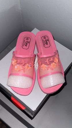 Sandals women size 8