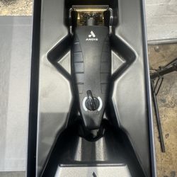 ANDIS TRIMMER