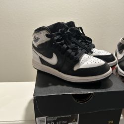 Kids Jordan 1 Retro High