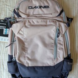 Dakine Women's Heli Pro 20 L Backpack NWT