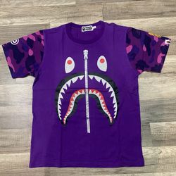 A Bathing Ape/Bape Shark Tee Shirt Size S