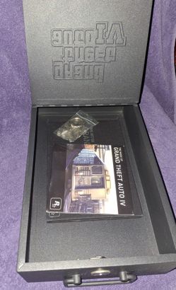 GTA 4 Collectors Edition Metal Lovk Box