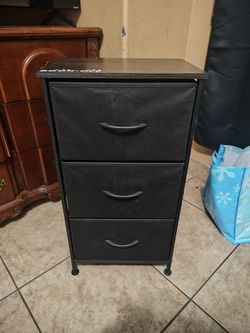 3 Drawer dresser