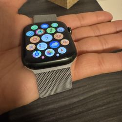 Apple Watch Series 7 