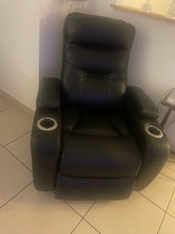 Fully Electric Recliner Real Leather Like New