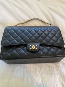 Chanel Double Flap Maxi for Sale in Portland, OR - OfferUp