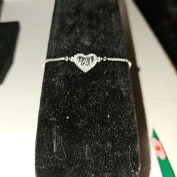 New Silver Heart Bracelet 