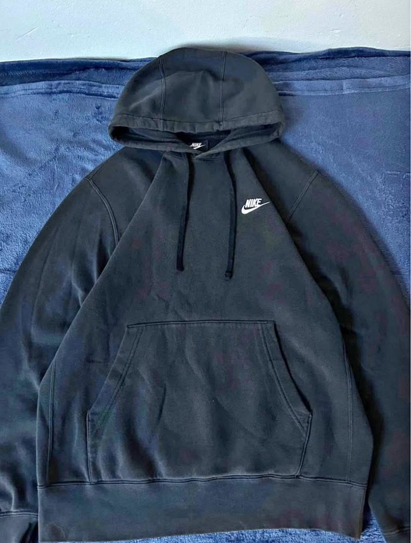 Black Nike Men’s Hoodie