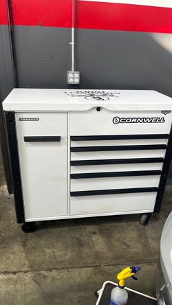 Cornwell tool cart