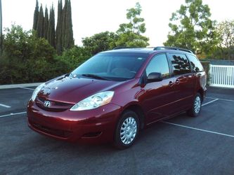 2004 Toyota Sienna