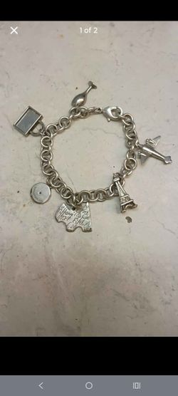 SILVER TIFFANY CHARM BRACELET OVER 30 GRAMS OF SILVER (925)