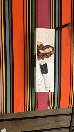 Blow Out Hot Brush
