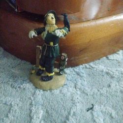 Glinda And Scarecrow Figurines