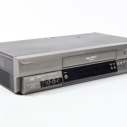 PANASONIC AG-3200 SUPER VHS HI-FI VCR VIDEO CASSETTE RECORDER WITH S-VIDEO