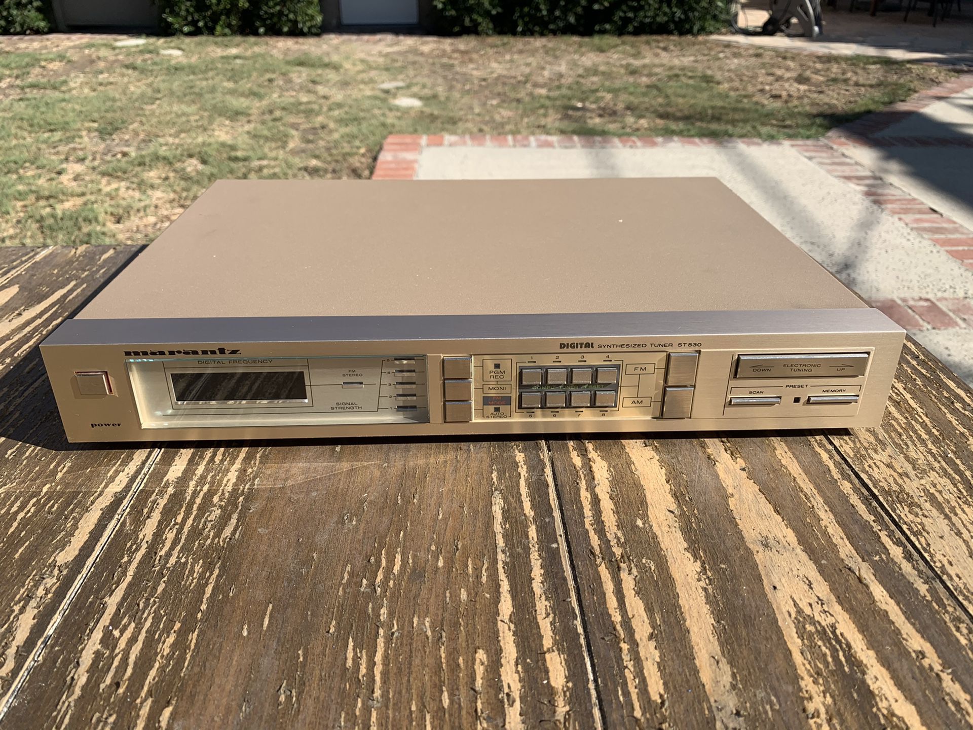Vintage Marantz ST-530 Synthesized Tuner - Tested and Working
