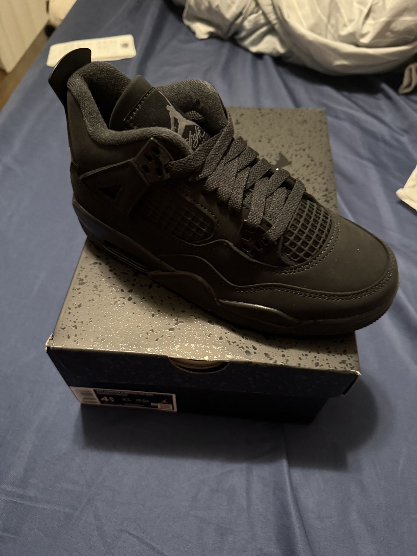 Jordan 4s Black Cats 