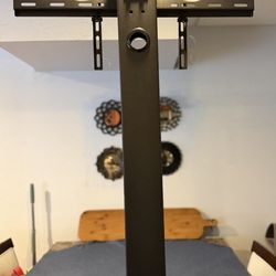 Universal Swivel Floor TV Stand