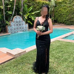Elegant Black Sequin Gown- Perfect For Special Occasions