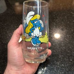 1983 Smurfette Glass